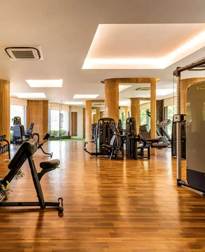 4 BHK Semi-Furnished in Signia Pearl, Bandra East - Photo 3