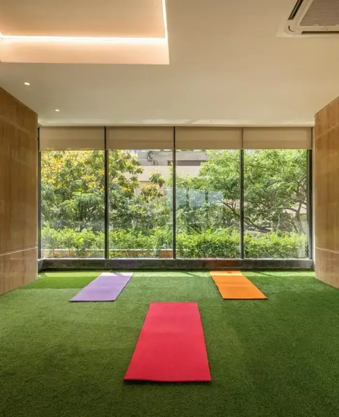 4 BHK Semi-Furnished in Signia Pearl, Bandra East - Photo 4