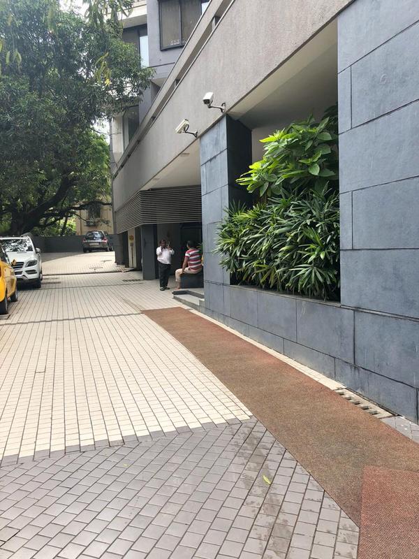 3 BHK Unfurnished in Sundeep, Khar West - Photo 3