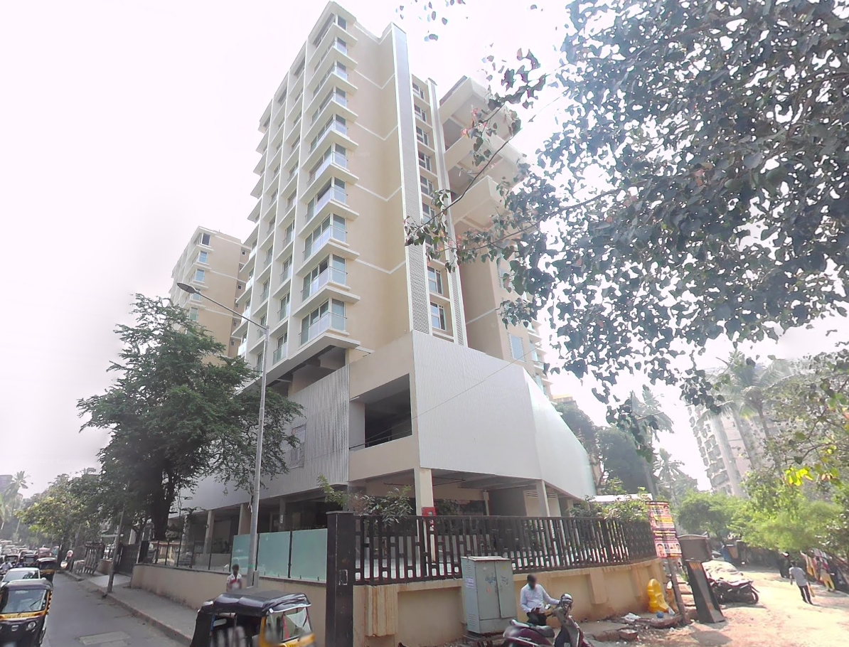 3 BHK Unfurnished in The Kollage , Andheri East