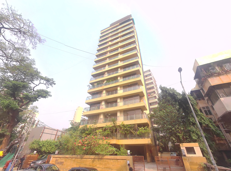 3 Semi-Furnished in Toscano , Bandra West