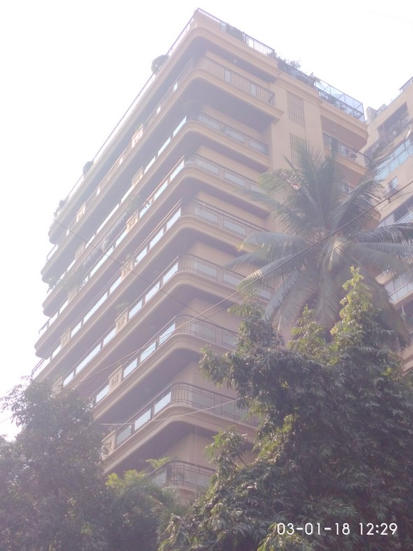3 Semi-Furnished in Tuscany , Khar West