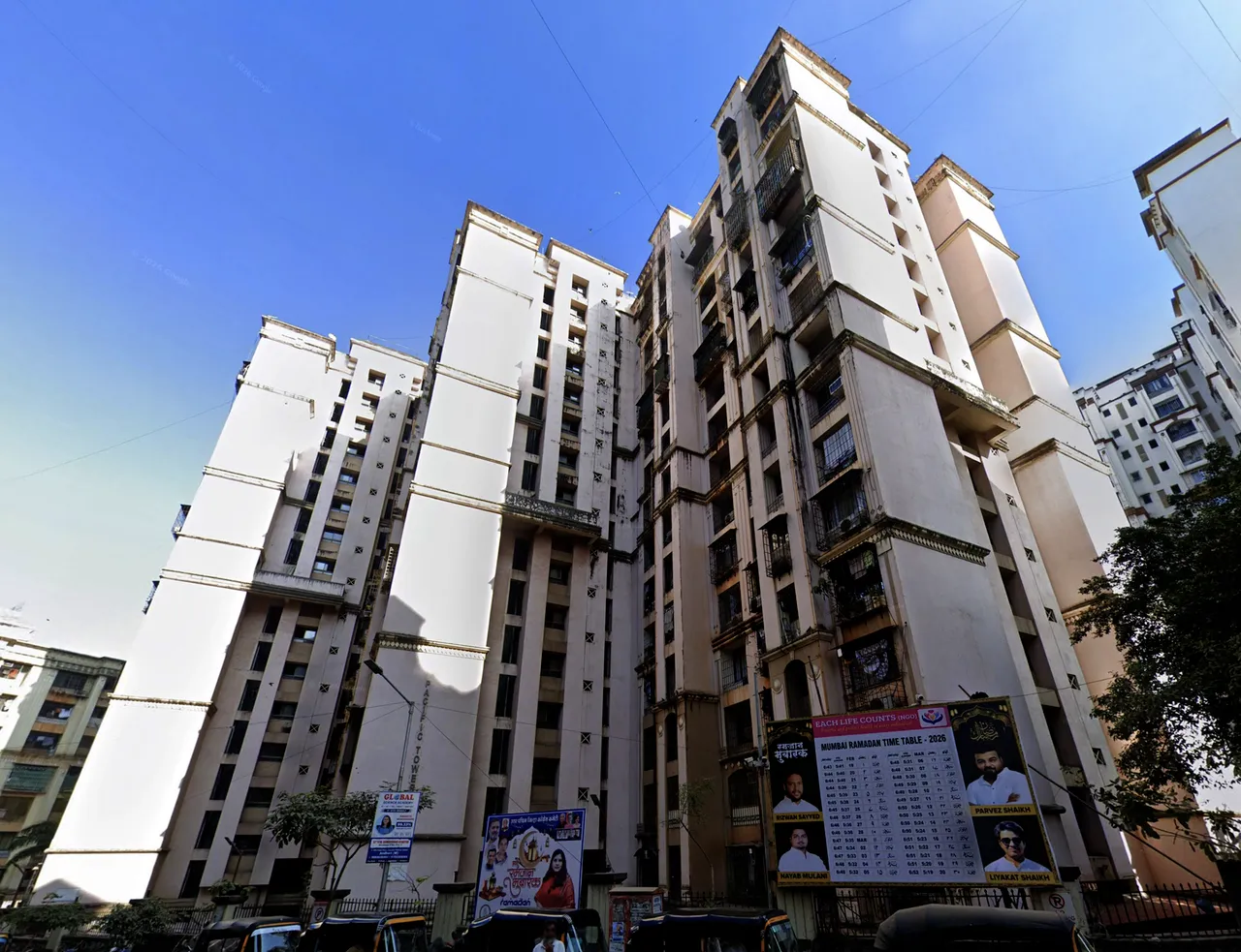 1 BHK in Pacific Towers, Andheri West - Photo 6