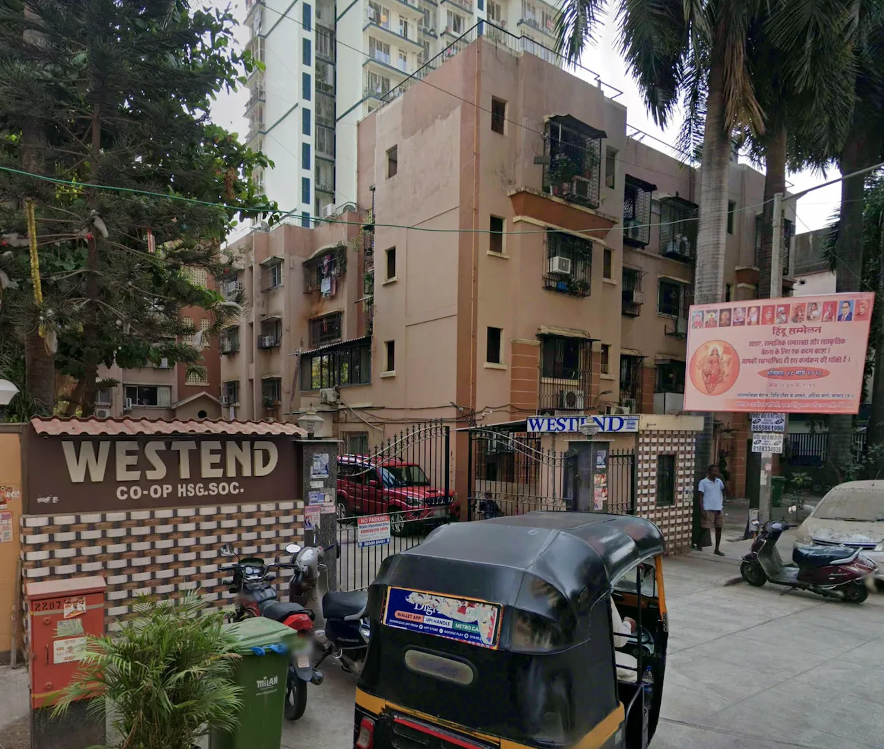 2 BHK in West End Co op Hsg Soc, Malad West