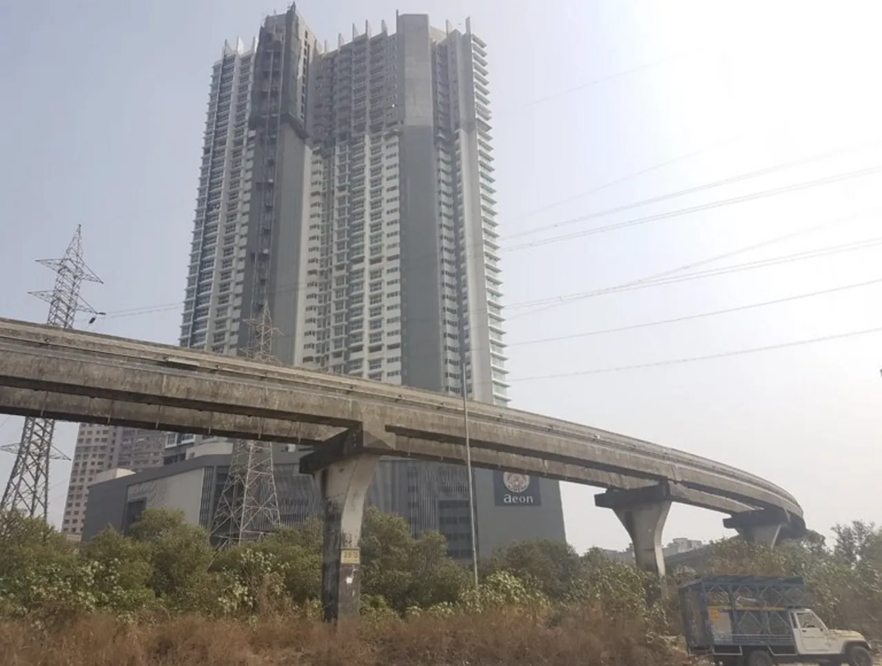 2 BHK Fully Furnished in Ajmera Aeon, Wadala - Photo 2