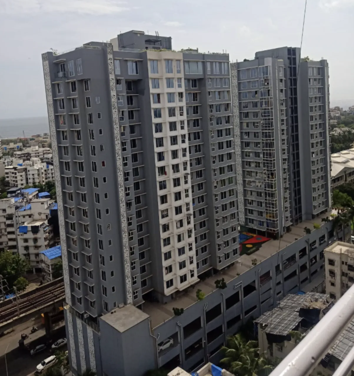 2 BHK Fully Furnished in Kabra Metro One , Andheri West