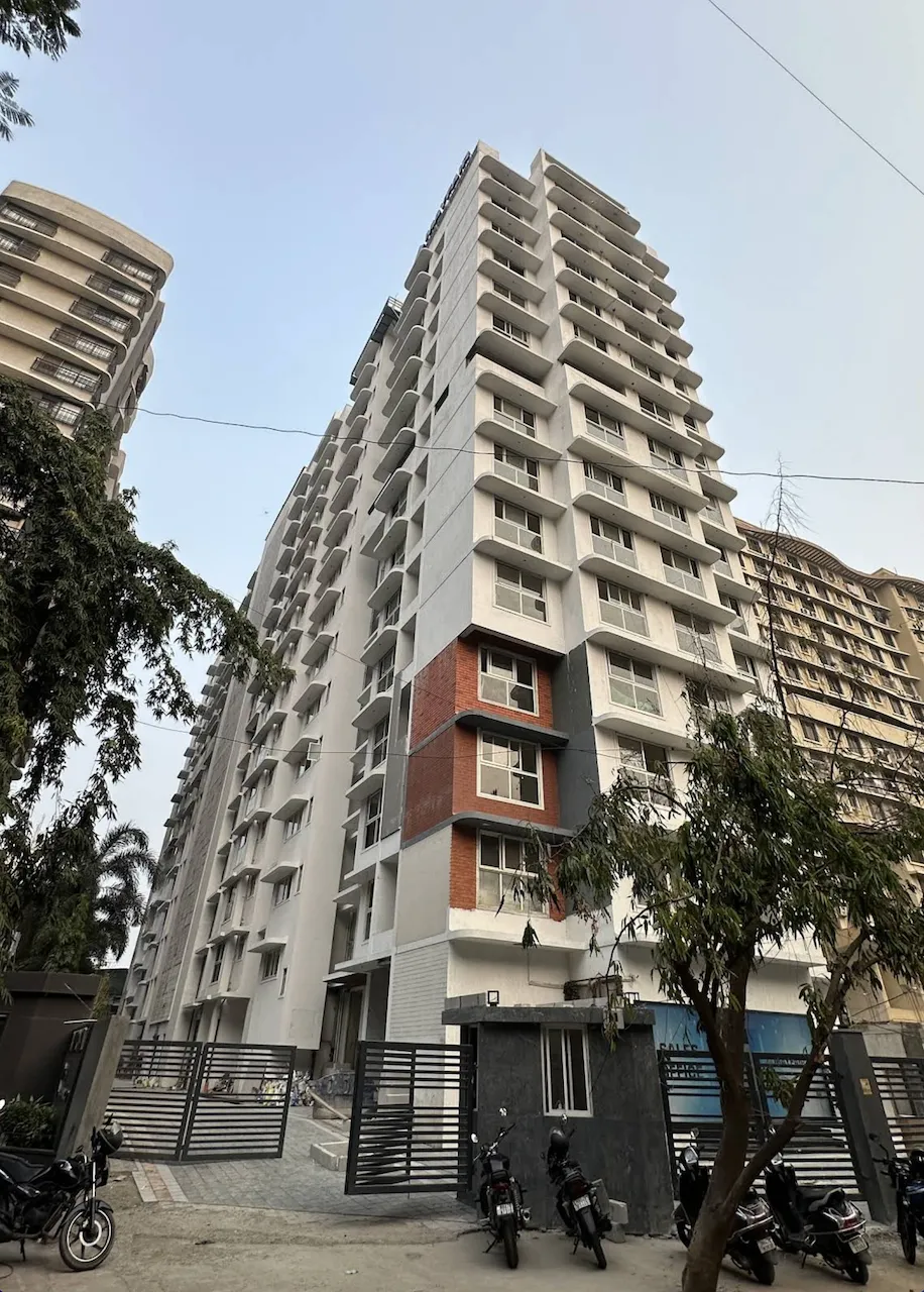 3 BHK Furnished in Mayfair Breeze , Andheri West