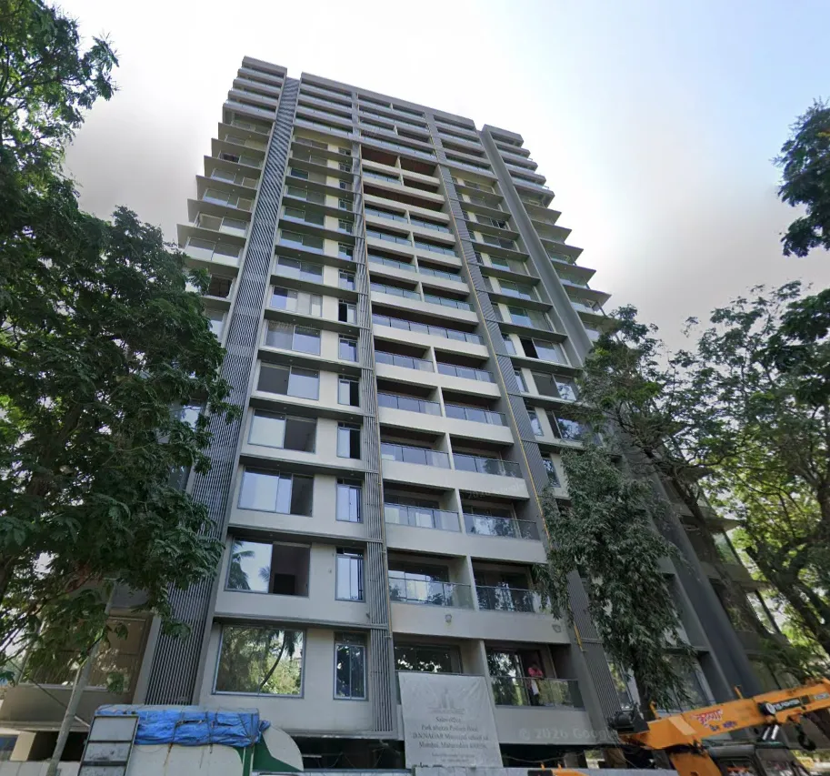 3 Semi-Furnished in PARK ALTEZZA , Andheri West