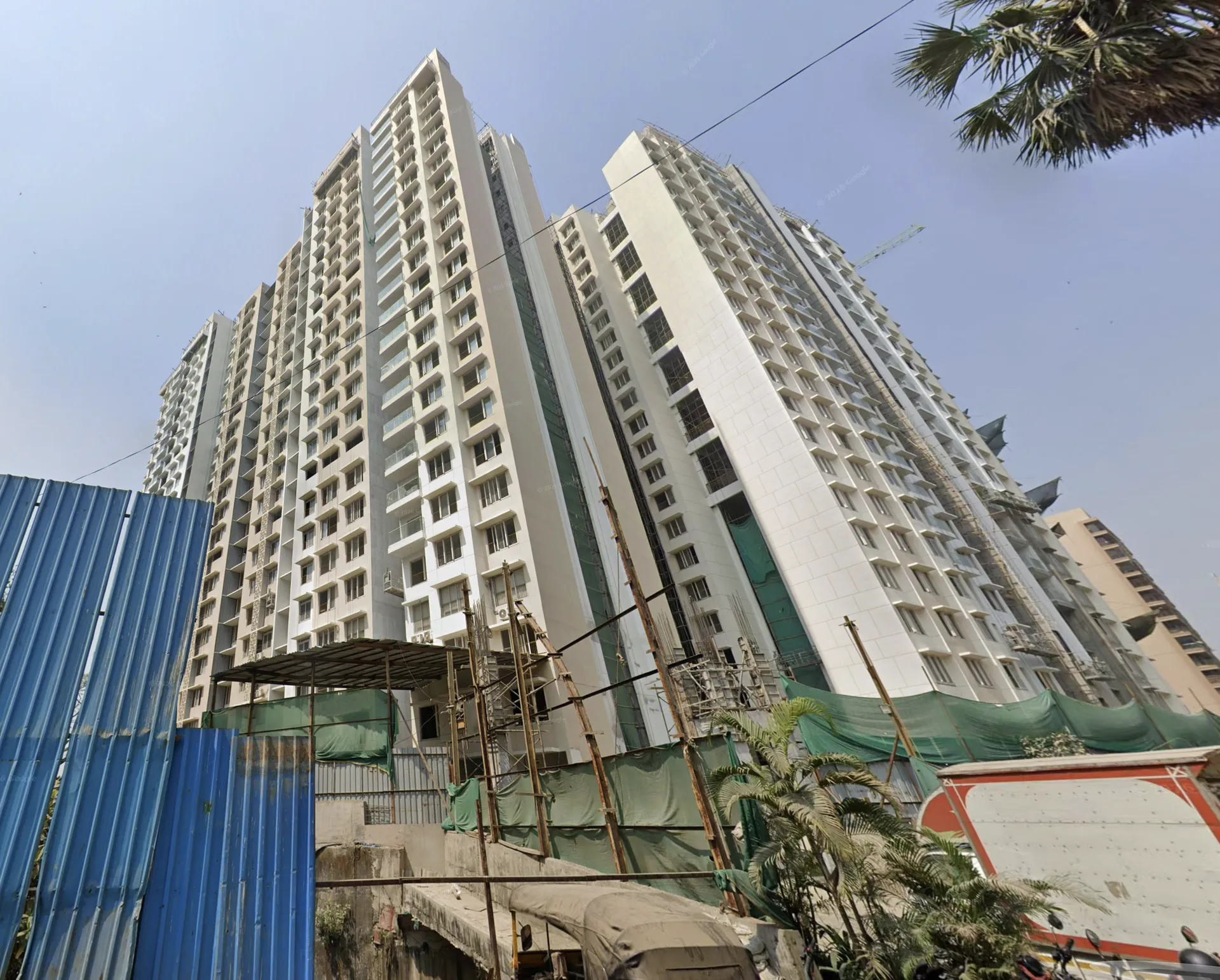 1 BHK in Kalpataru Vivant North Wing E, Andheri East