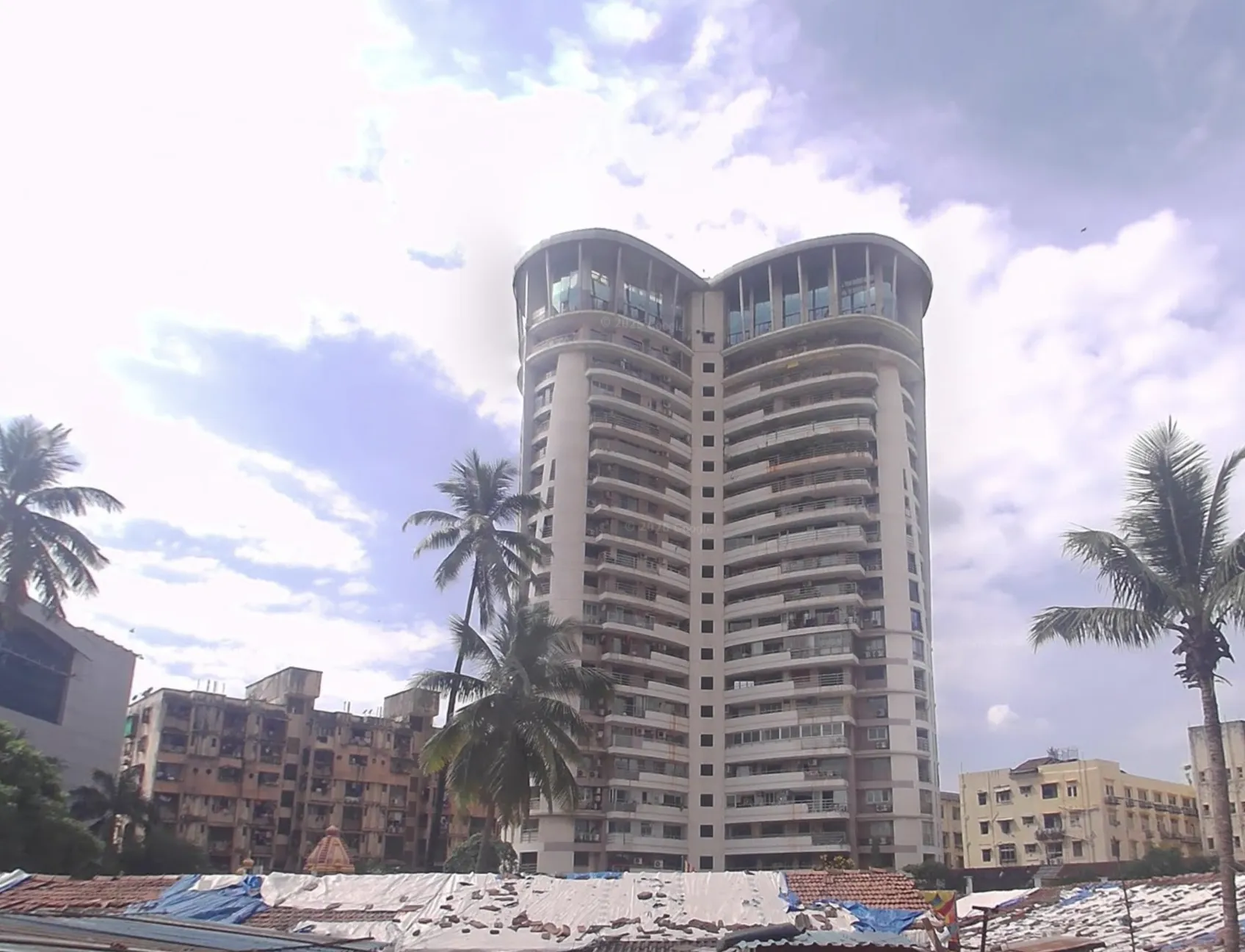 4 BHK Semi-Furnished in Harmony Tower, Worli