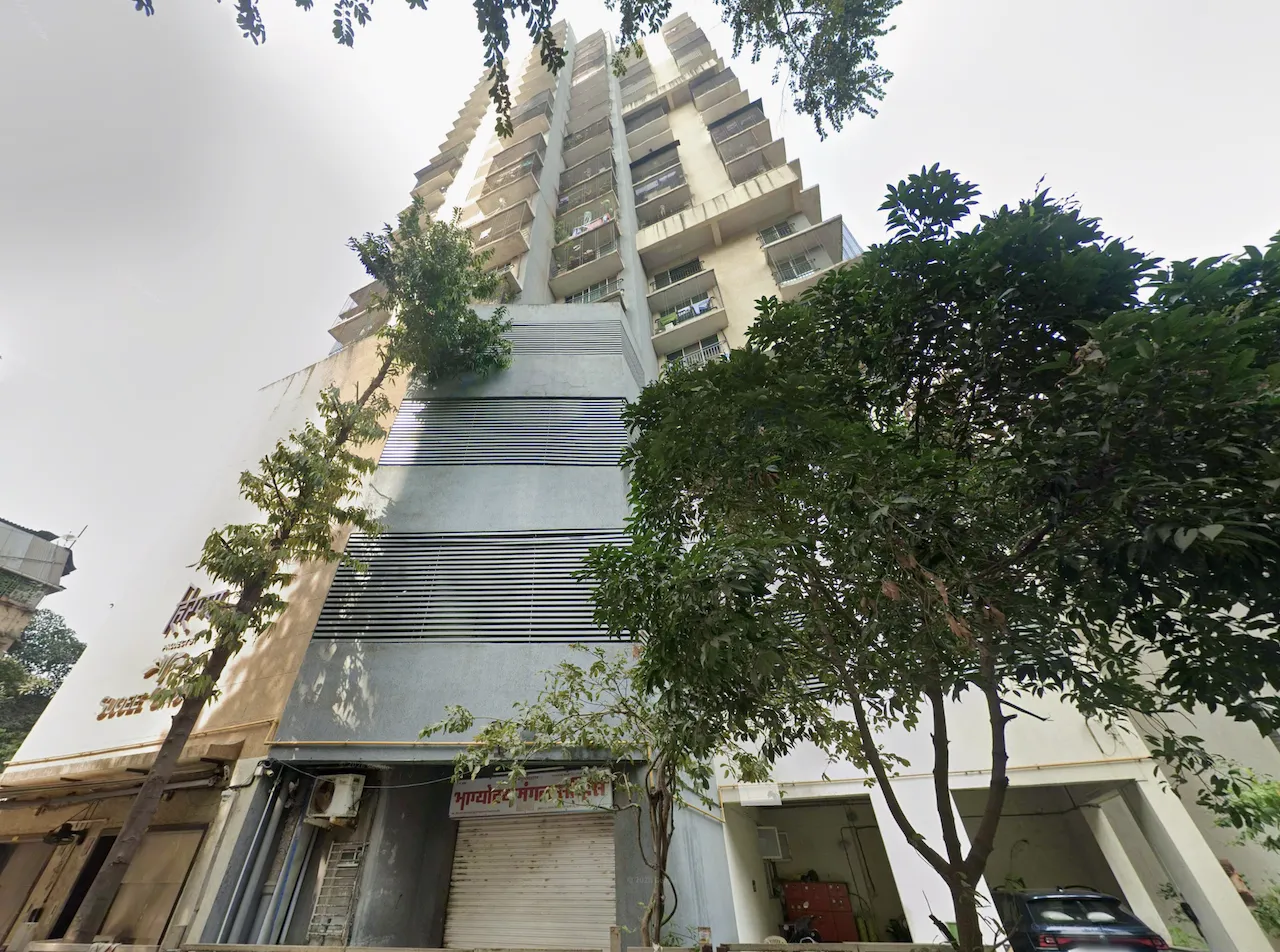 2 BHK Semi-Furnished in Sugee Hiranya , Dadar West