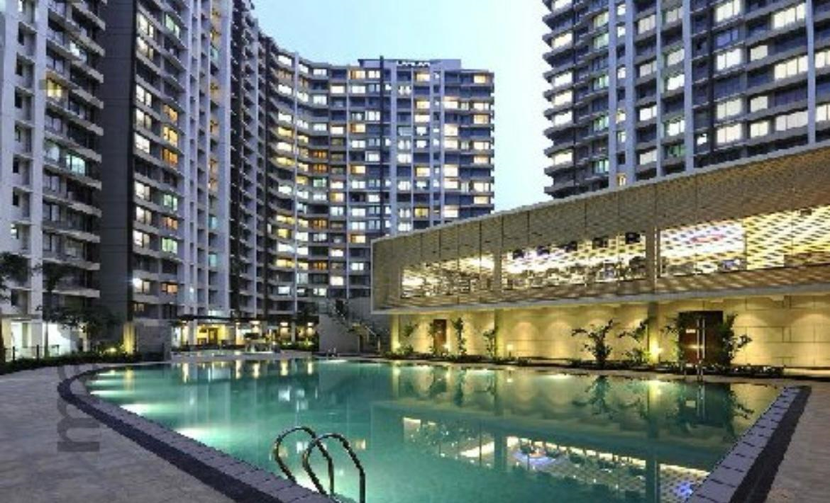 2.5 BHK in Kalpataru Aura, Ghatkopar West - Photo 4
