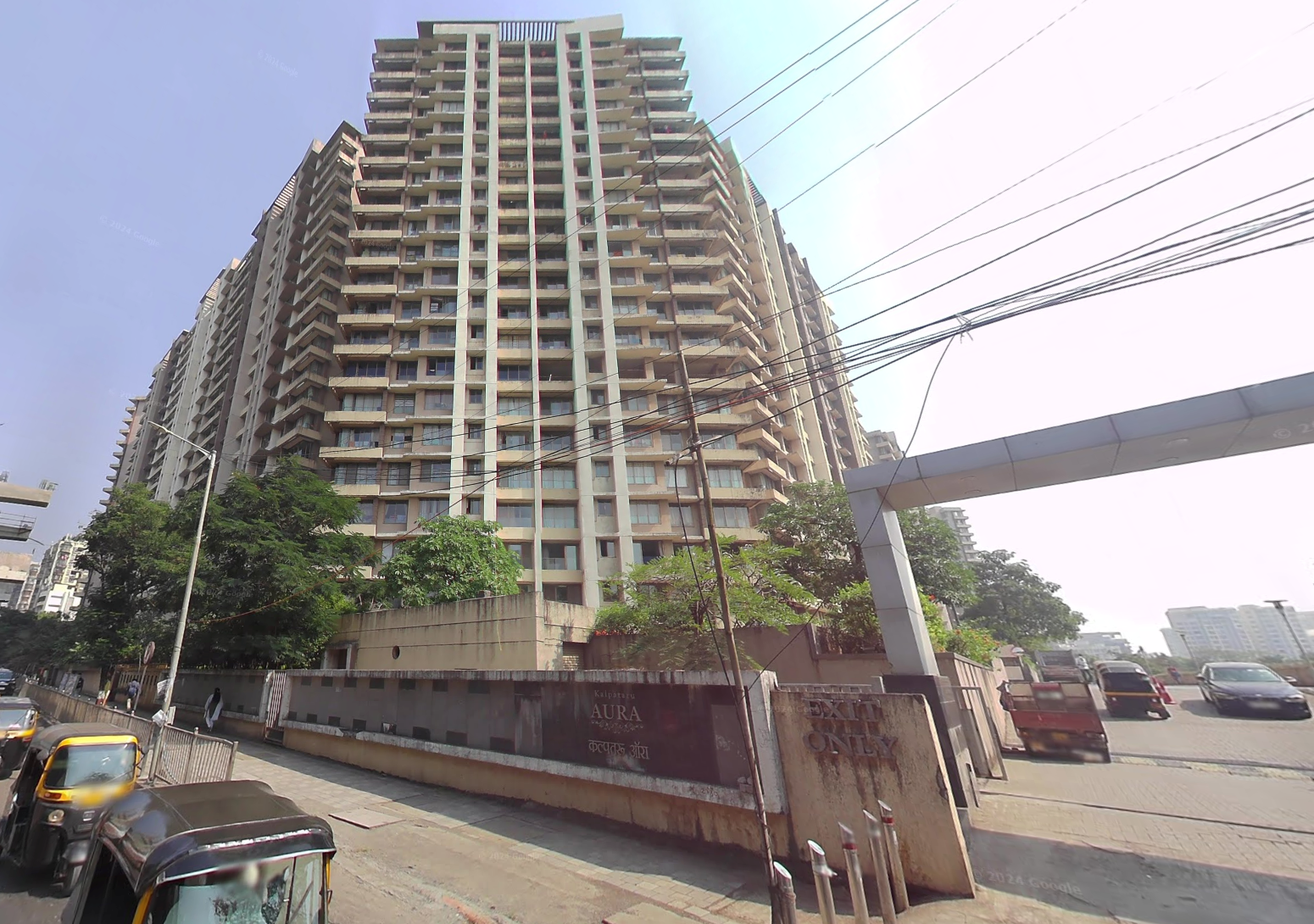 2.5 BHK in Kalpataru Aura, Ghatkopar West - Photo 3
