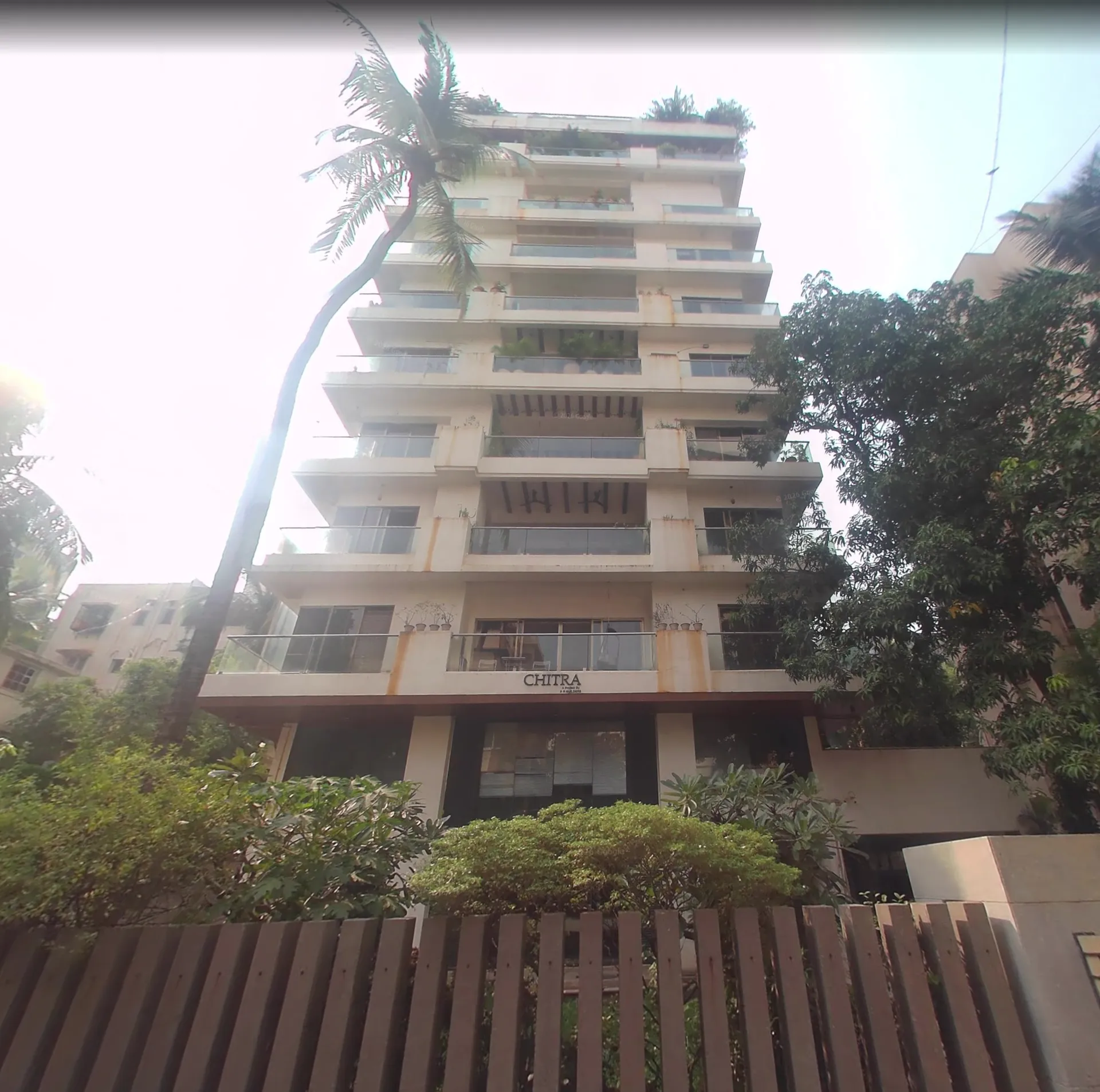 3 BHK Semi-Furnished in Chitra Apartments, Santacruz West