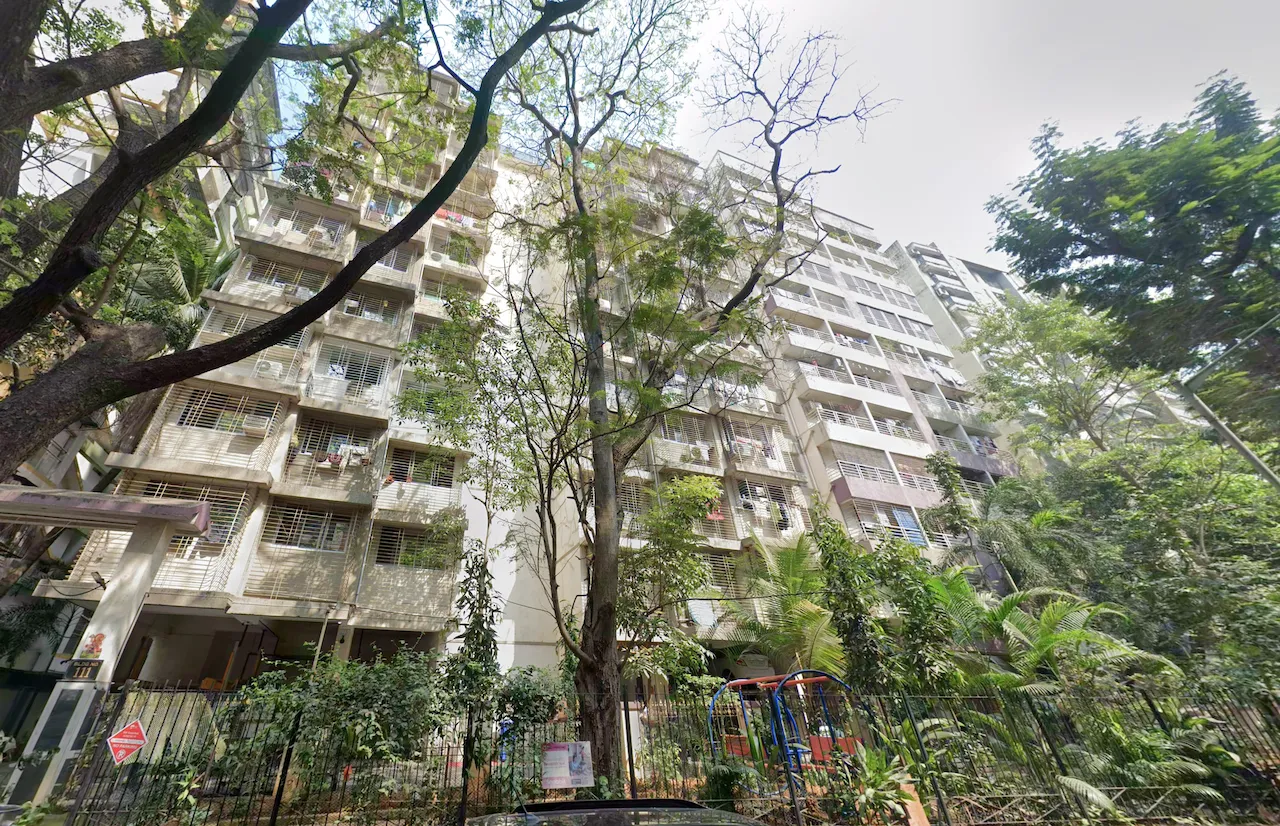 2 Semi-Furnished in Neelkamal Heights , Chembur