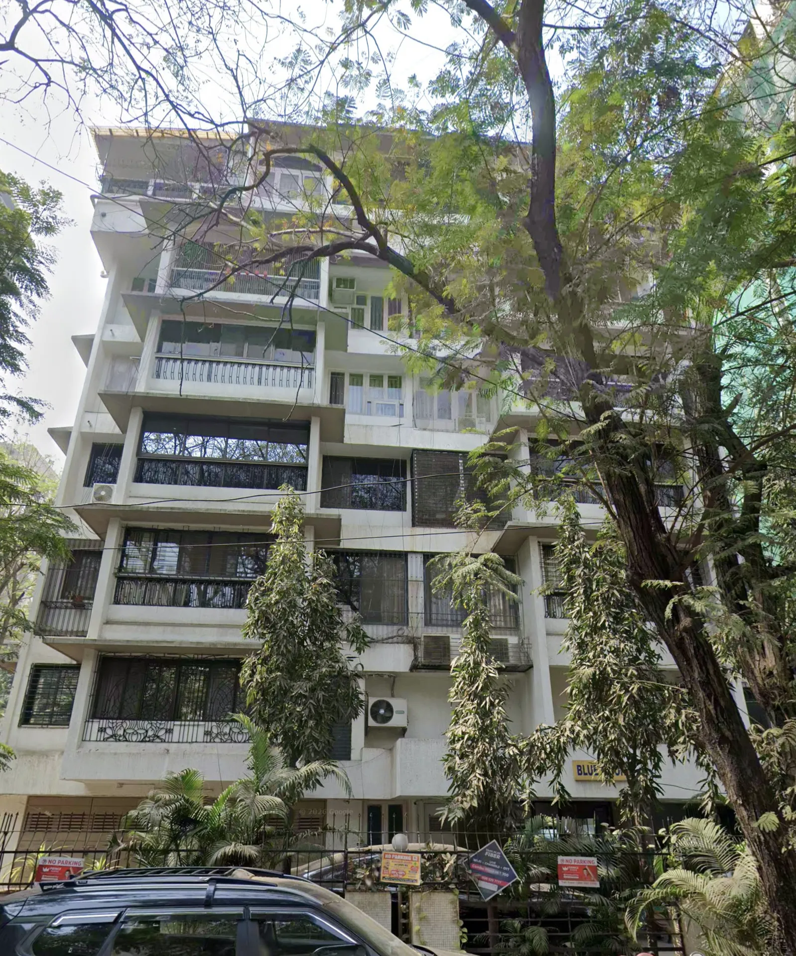 2 Semi-Furnished in Blue Moon Apartment , Bandra West