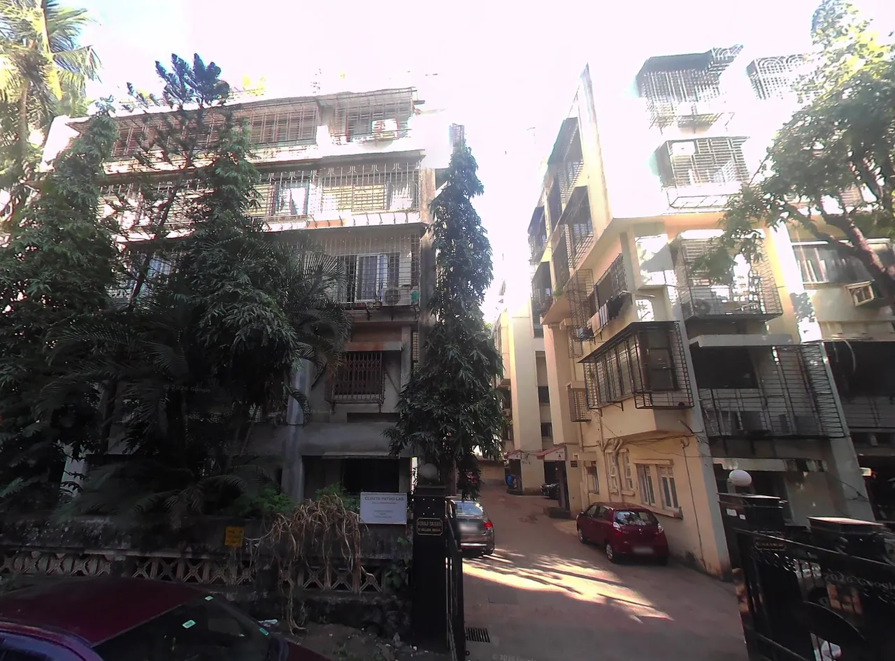 2 BHK Semi-Furnished in Suraj Sadan , Juhu
