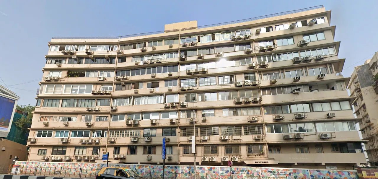 3 BHK Semi Furnished in Shiv Tirth 2 , Peddar Road