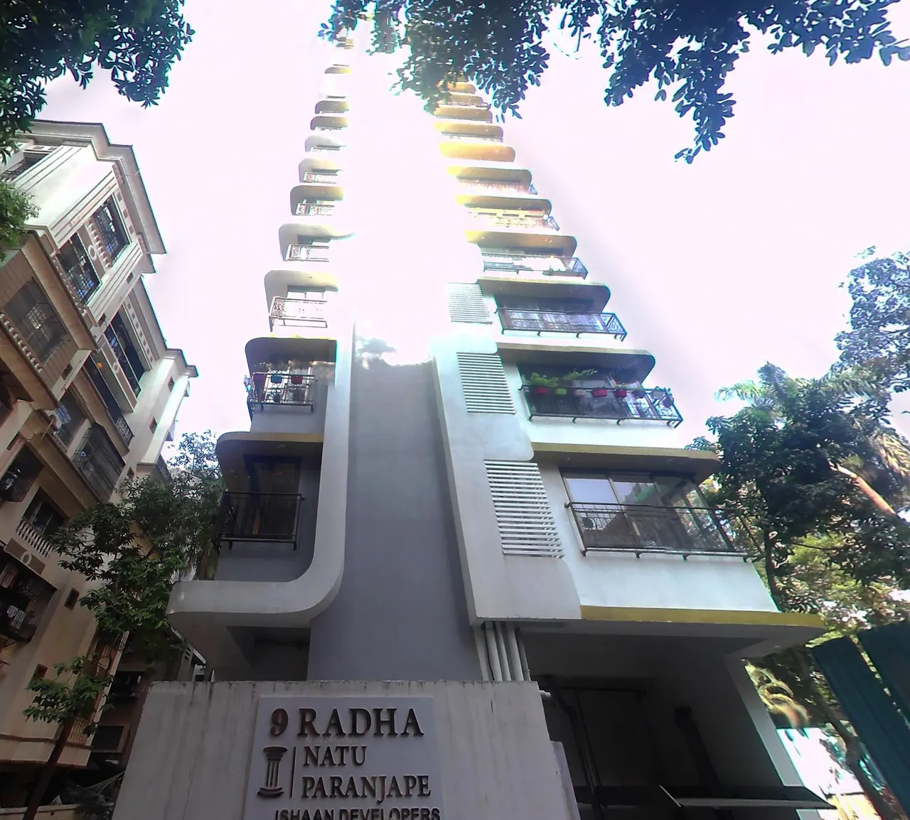 2 BHK Fully Furnished in 9 Radha, Dadar East
