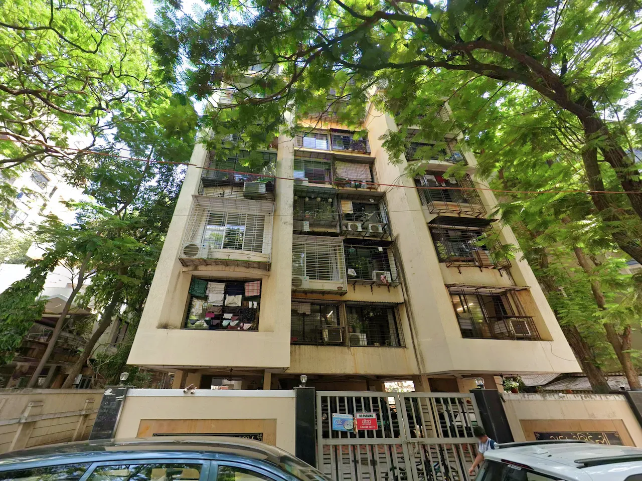 3 BHK in Gada Residency, Juhu
