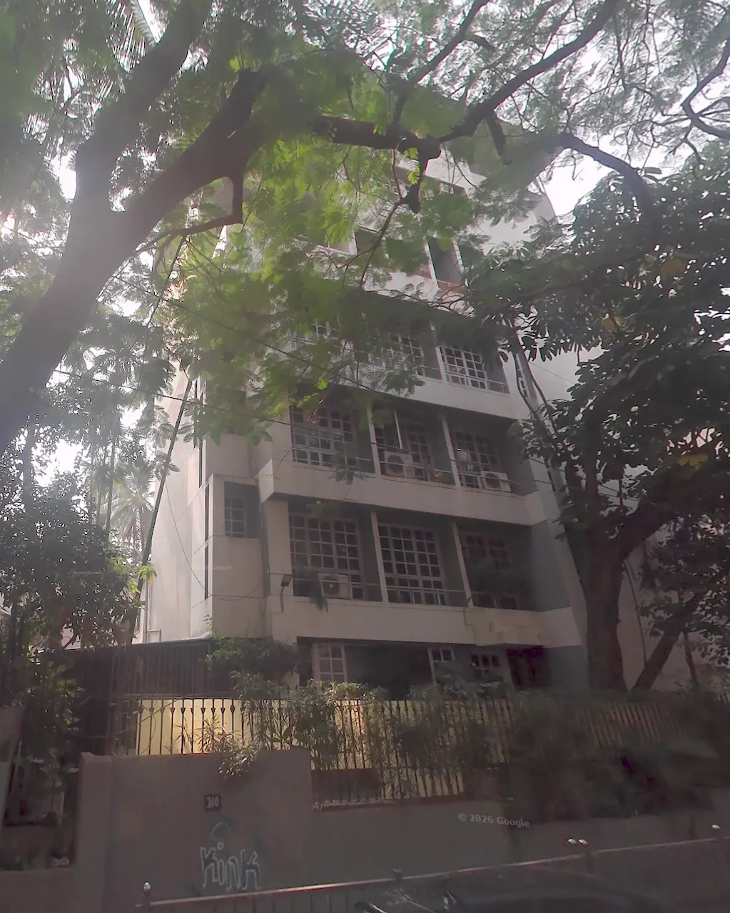 Office Semi-Furnished in Raviraj House , Santacruz West