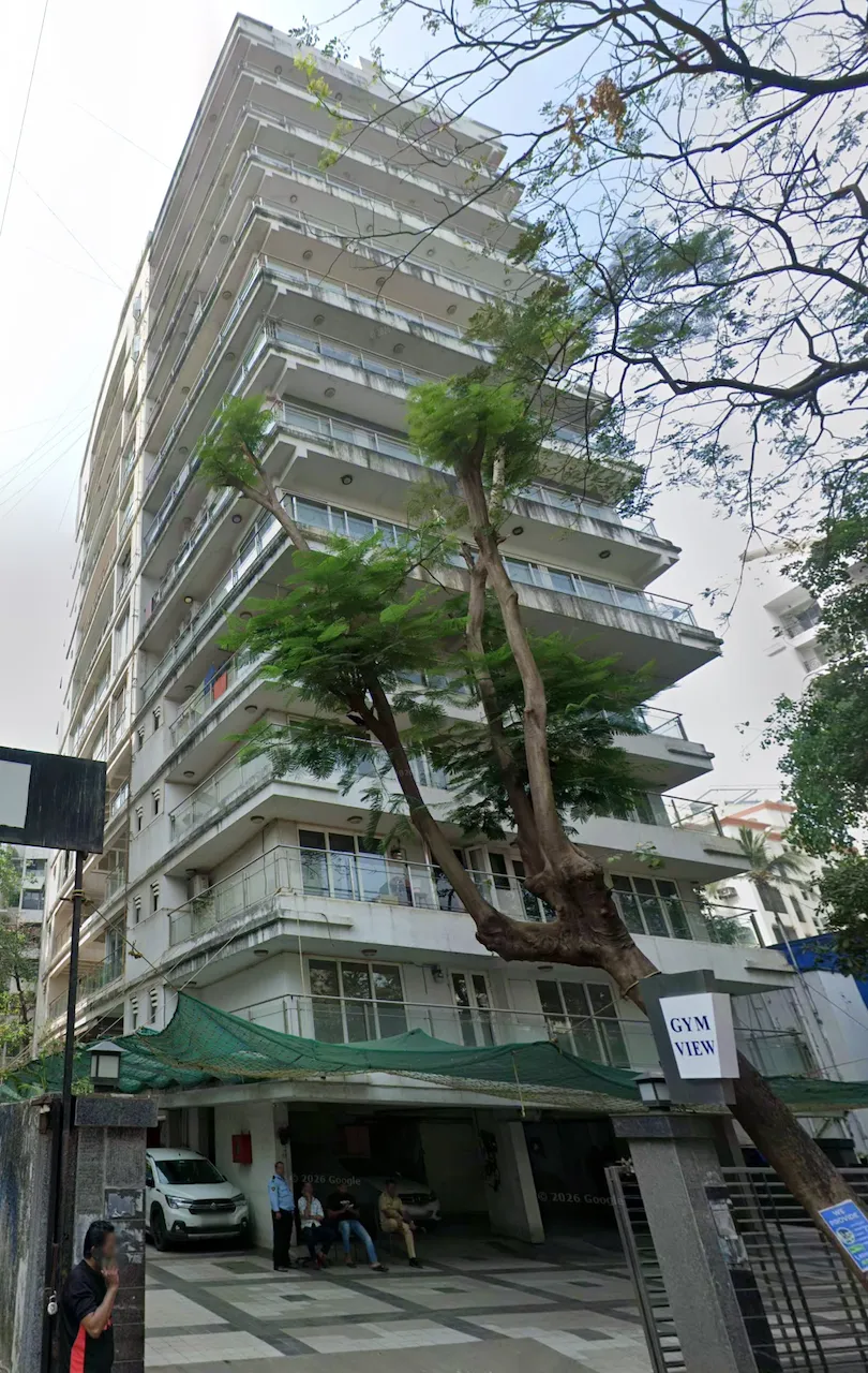 4 Semi-Furnished in Gym View , Khar West