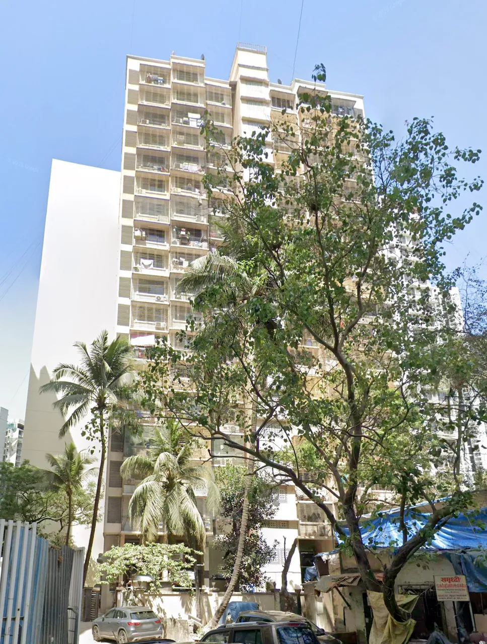2.5 Semi-Furnished in IconicResidency , Borivali East