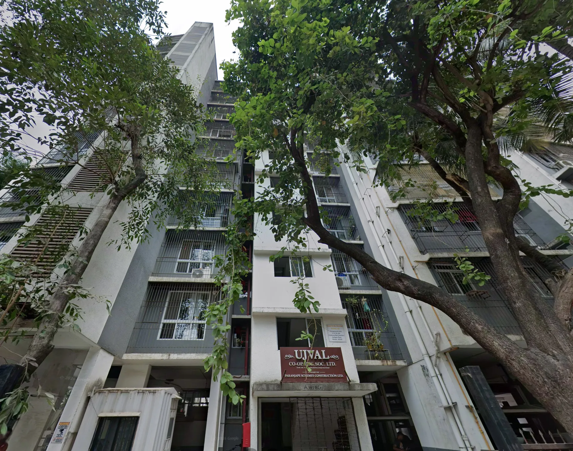 2 BHK Semi-Furnished in Paranjape Ujval, Goregaon East - Photo 1