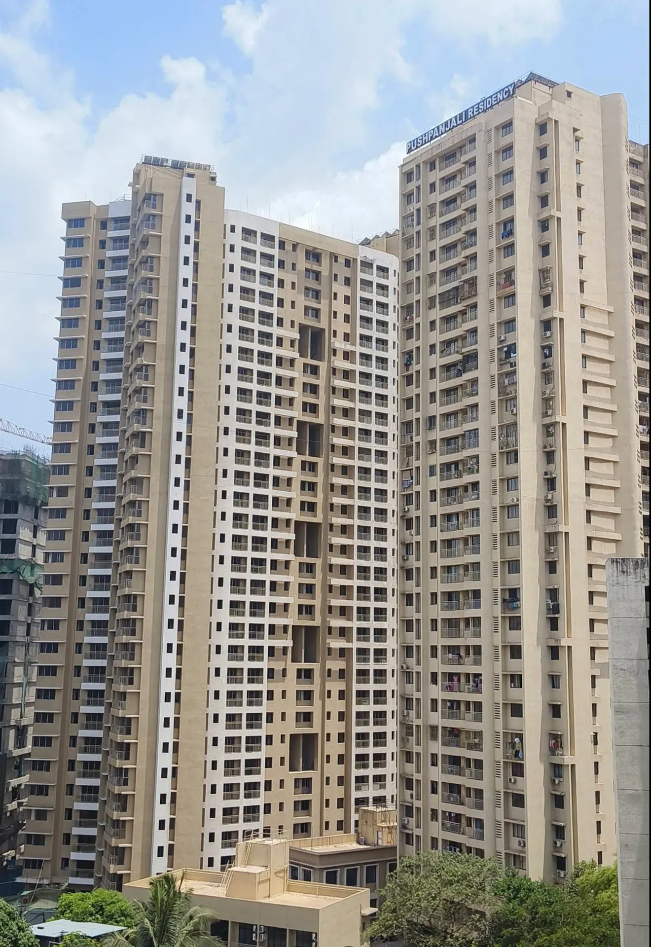 2 BHK in Pushpanjali Residency Phase 3, Thane West - Photo 2