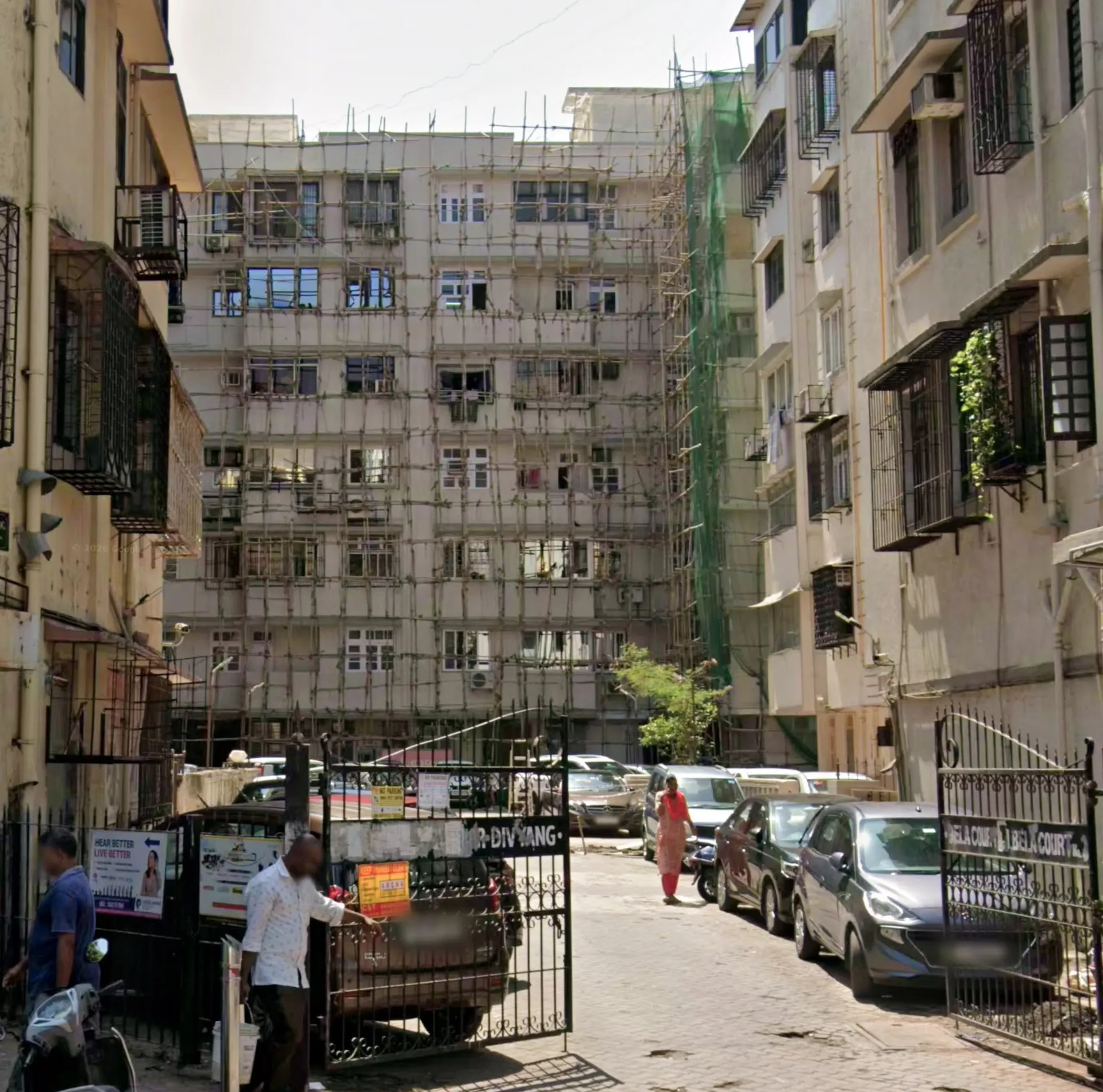 2 BHK Semi-Furnished in Divyang, Colaba