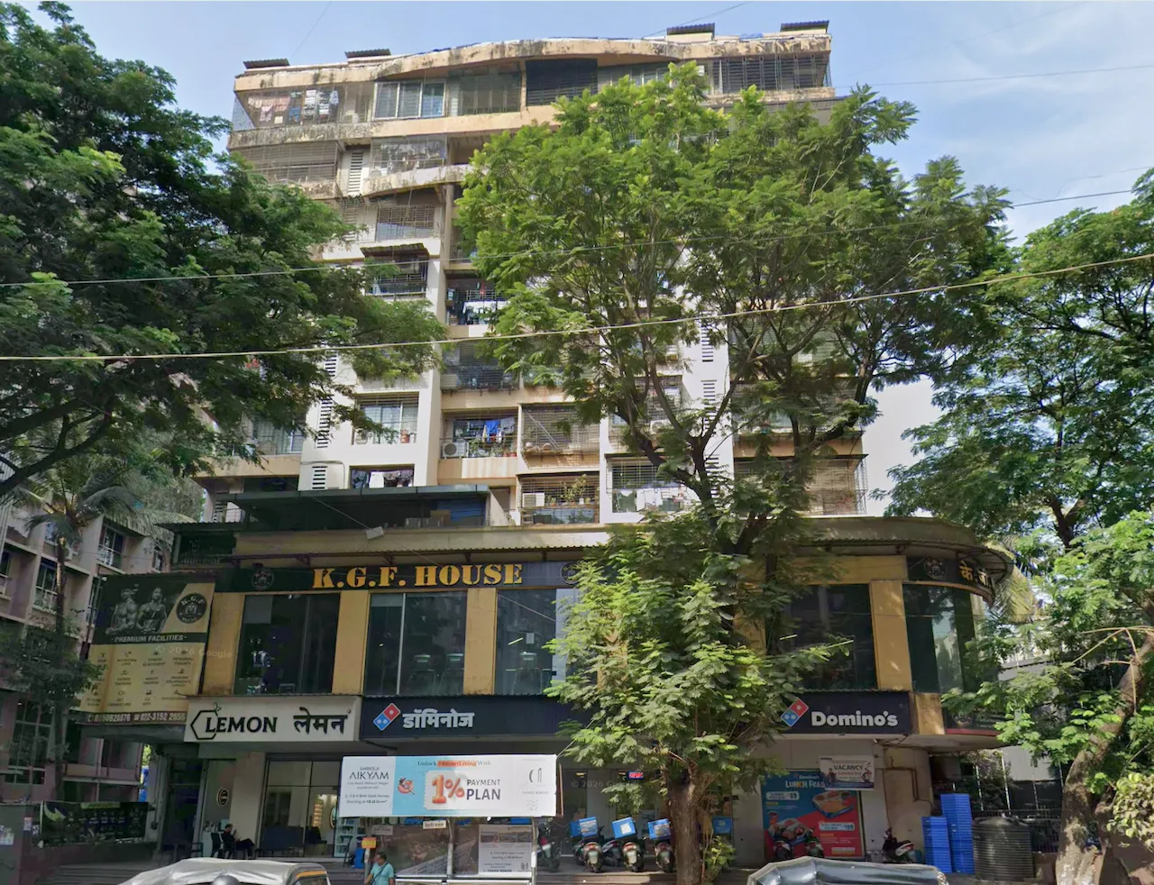 2 BHK in Vaishali Chs, Kandivali West