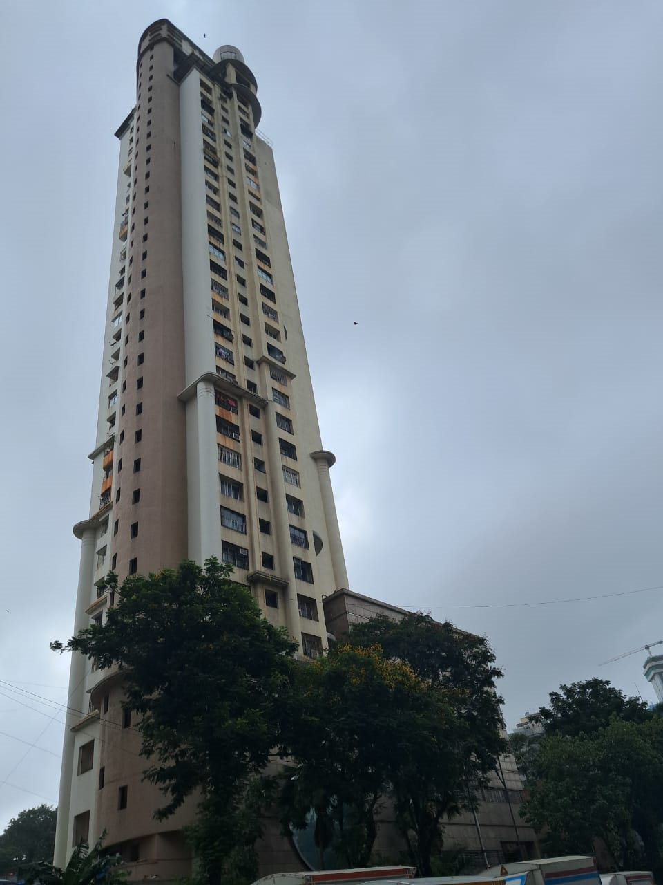 2 Semi-Furnished in Avarsekar Heights , Worli