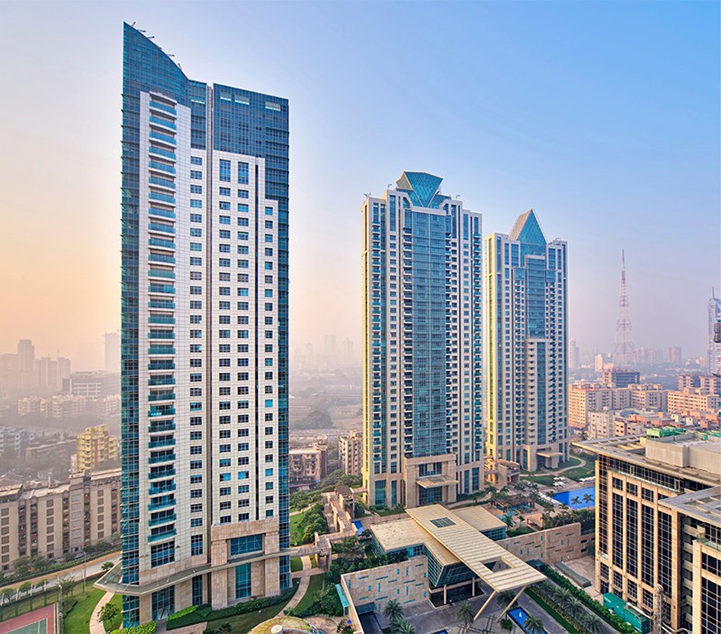 4 BHK Semi-Furnished in Beaumonde , Prabhadevi
