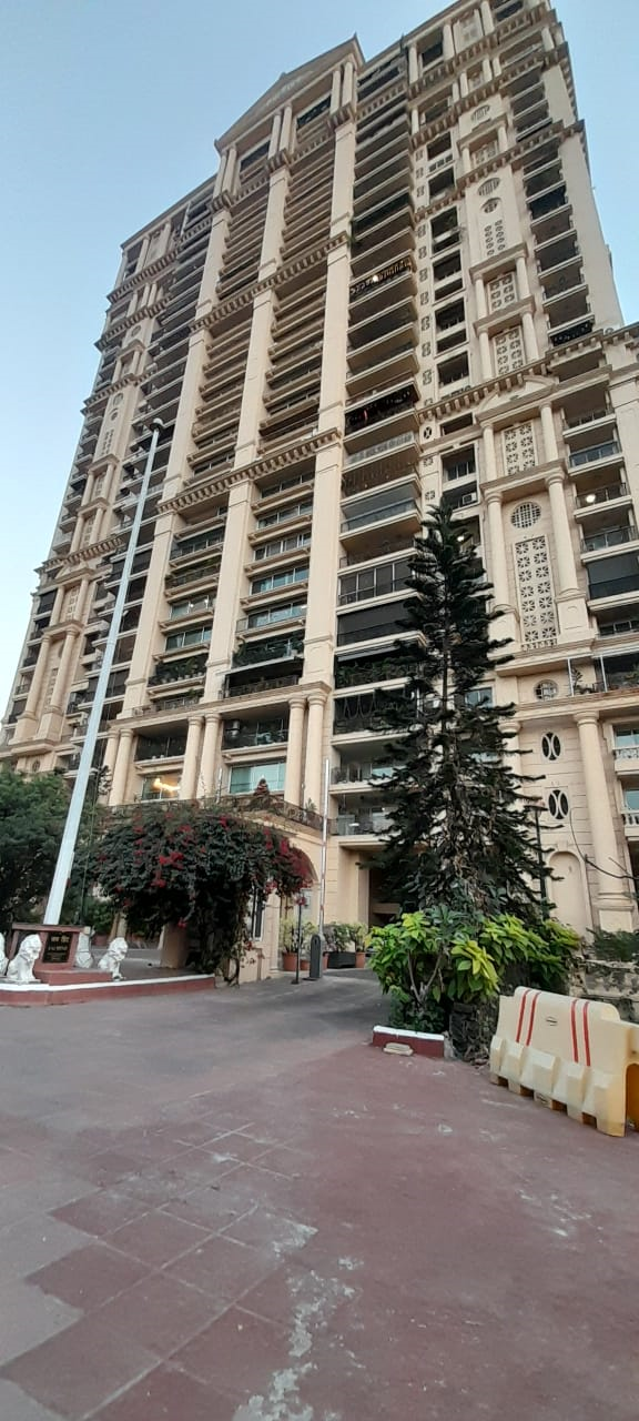 4 BHK Semi-Furnished in Tivoli , Hiranandani, Powai