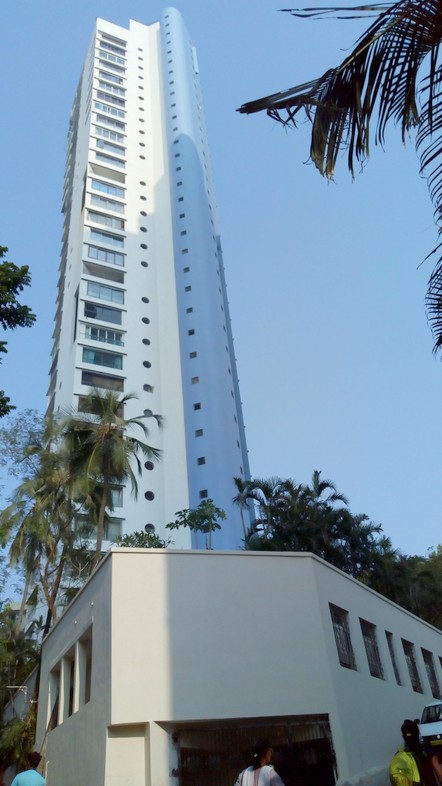 4 Semi-Furnished in Tytan Tower , Nepeansea Road
