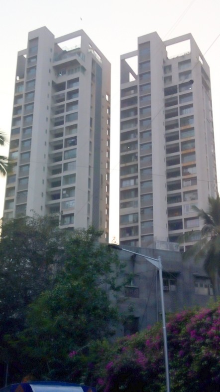 3 BHK Semi-Furnished in Siddhivinayak Horizon , Prabhadevi