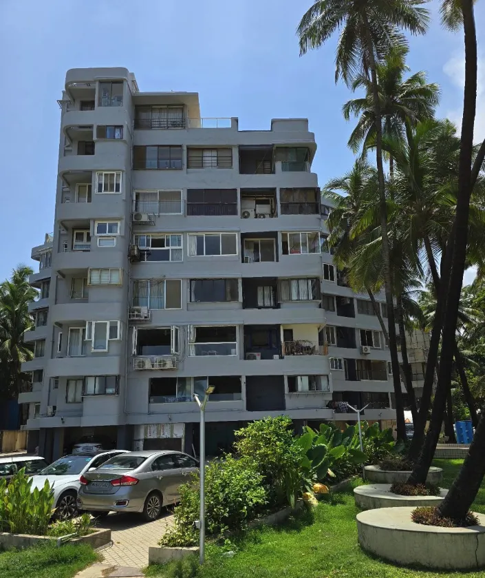 2 BHK Semi-Furnished in Oyster Shell I , Juhu
