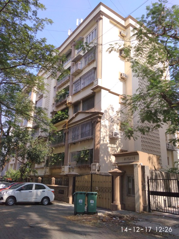 4 BHK Fully Furnished in Skylark, Bandra West