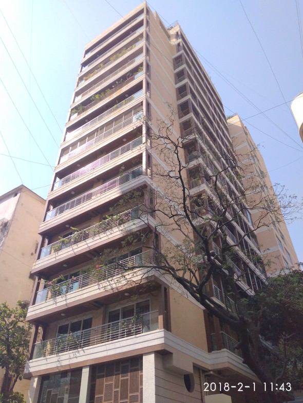 3 Semi-Furnished in Mehr Apartments , Khar West