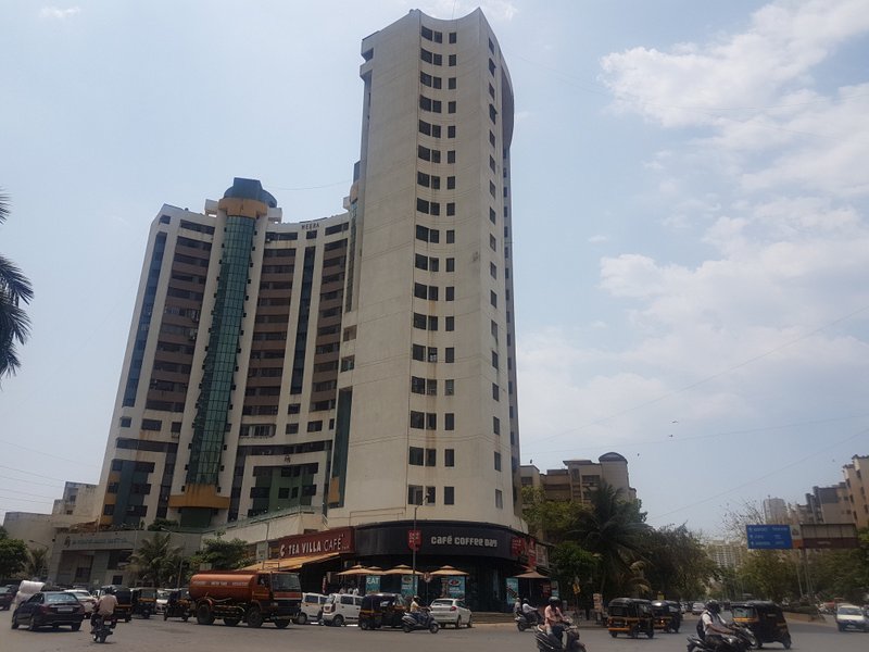 3 Semi-Furnished in Shyam Sadan , Marine Drive