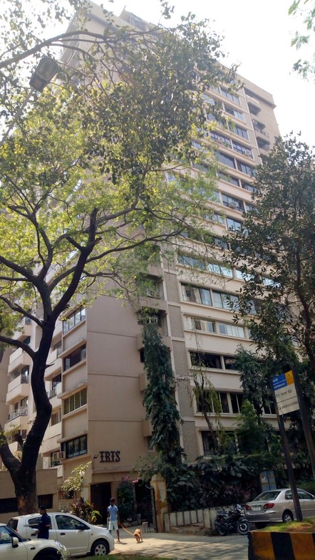3 BHK Semi-Furnished in Iris Apartment , Cuffe Parade