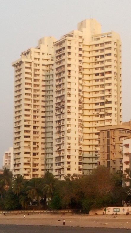 3 BHK Semi-Furnished in Twin Towers , Prabhadevi