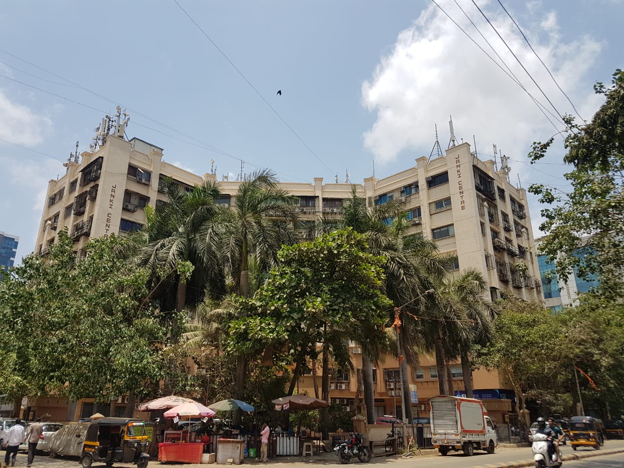 Office Fully Furnished in Janki Centre, Andheri West - Photo 2
