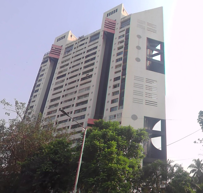 3 BHK Semi-Furnished in Great Eastern Royale, Tardeo - Photo 2