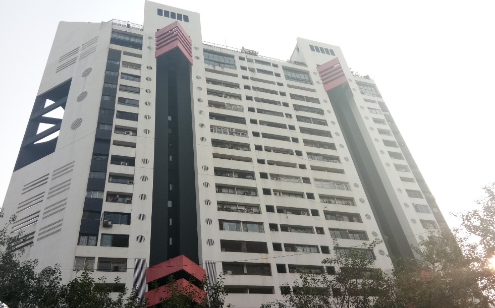 2 Semi-Furnished in Great Eastern Royale , Tardeo