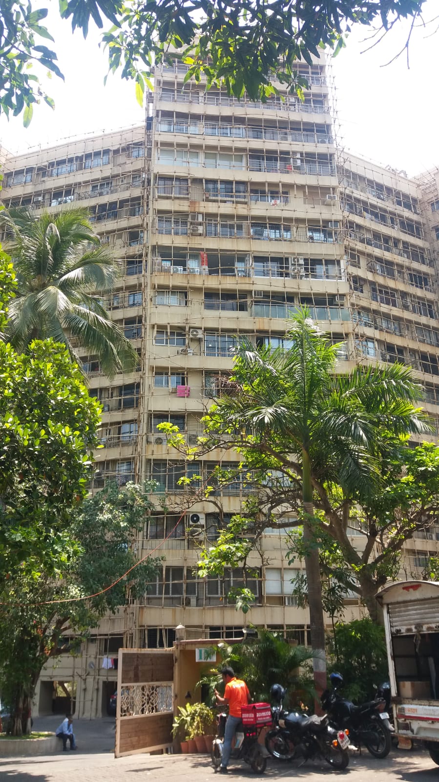 2 Semi-Furnished in Kanti Apartment , Bandra West