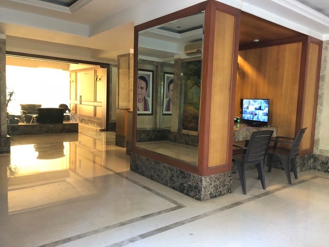 4 BHK Fully Furnished in Imperial Heights, Bandra West - Photo 2
