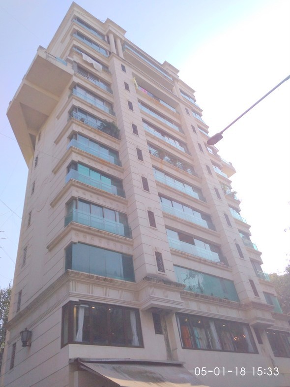 3 BHK in Shivraj Heights, Khar West