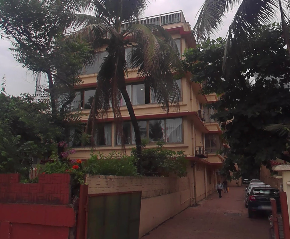 2.5 BHK Semi-Furnished in Samudra Gaurav , Worli