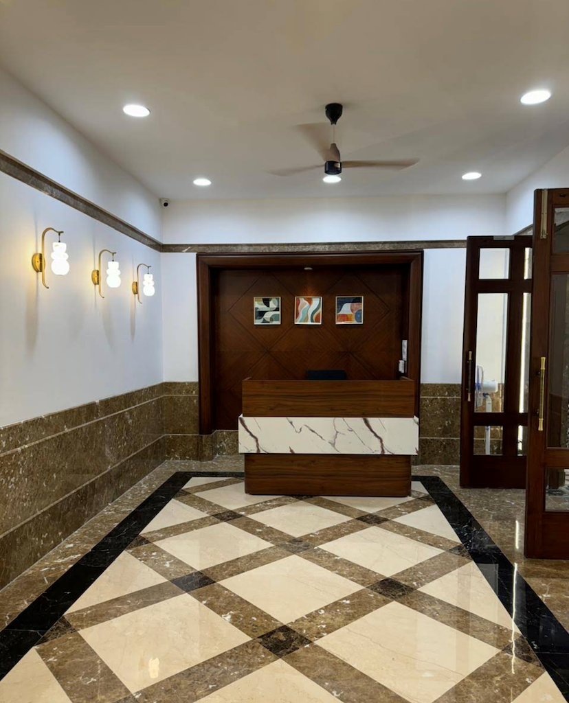 3 BHK Semi-Furnished in Raheja Windermere, Andheri West - Photo 6
